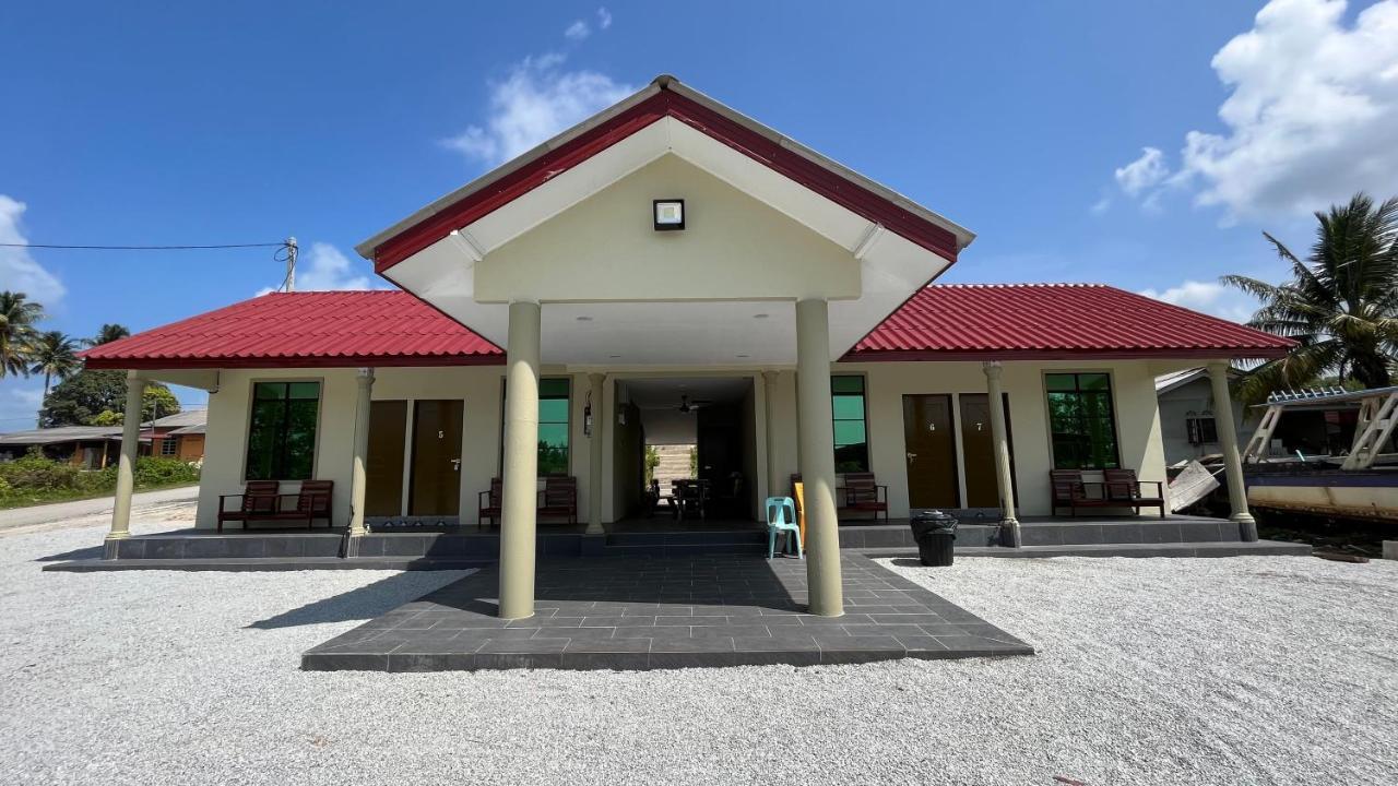 Razak Guest House Setiu Exterior photo
